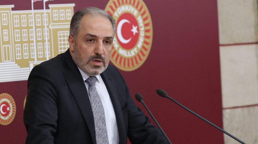 Yeneroğlu: Uzun zamandan beri anayasal devlet değiliz