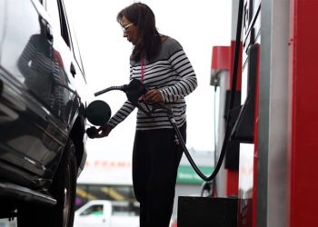 Yeni zam yolda: Petrol fiyatları ABD'nin açıklaması sonrası uçtu