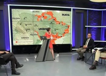Yeni Şafak yazarı, Halk TV sunucu Özlem Gürses ve konuklarını hedef gösterdi