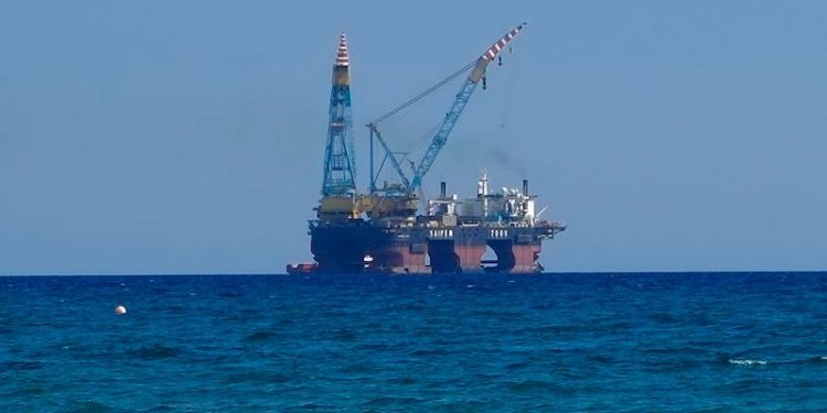 Yunanistan Girit açıklarında doğalgaz arama çalışması başlatıyor