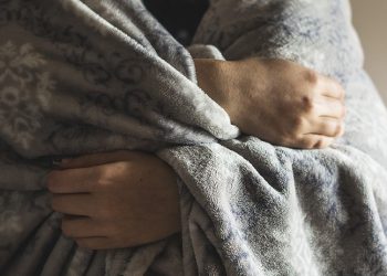 Yurttaşların 4 kişiden 3’ü zamlardan sonra daha az doğal gaz ve elektrik kullanmaya başladı