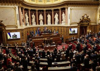 Zelenskiy Fransız vekillere hitap etti: Bu savaşa son vermek için Fransa’nın liderliğini bekliyoruz