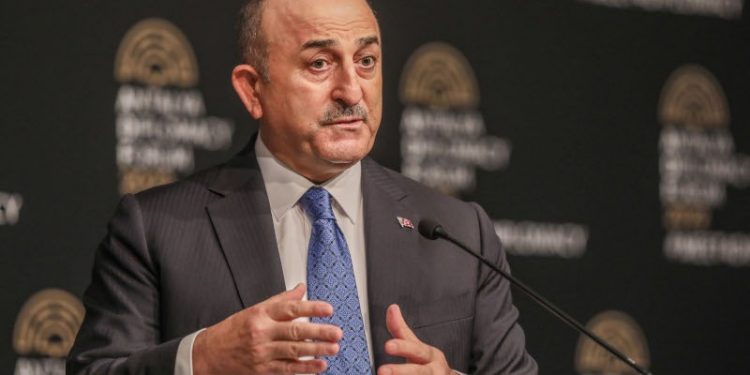Çavuşoğlu, 'Lavrov ile gerginlik yaşandı' iddialarını yanıtladı: Şakalaştık