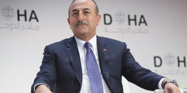 Çavuşoğlu: Rus oligarklar Türkiye'ye gelebilir
