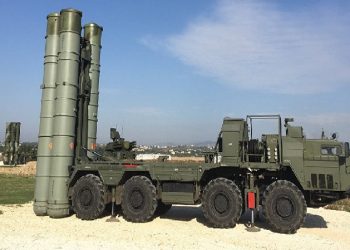 Çavuşoğlu: S-400’lerin Ukrayna’ya verilmesi söz konusu değil