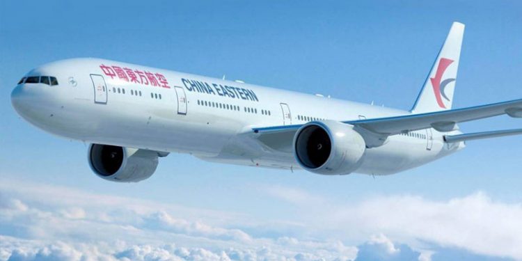 Çin'de 133 kişiyi taşıyan yolcu uçağı düştü