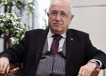 Çiçek: Anketler yönlendirici, kendin yapacaksın ben böyle yapıyorum