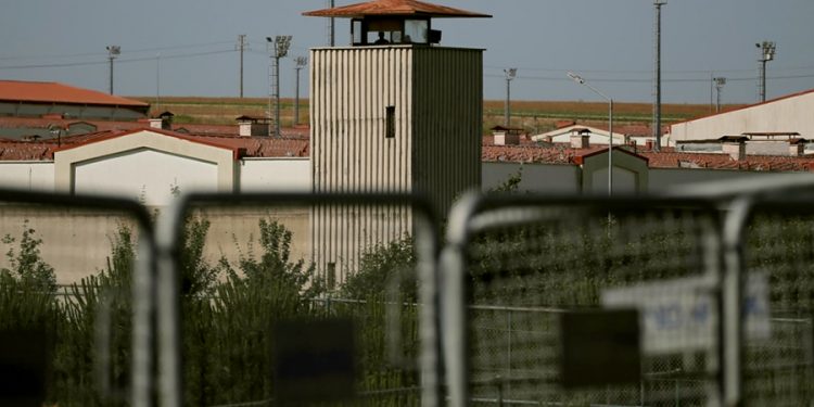 Ömer Faruk Gergerlioğlu: Cezaevlerinde yine şüpheli ölüm; başında darp izi vardı