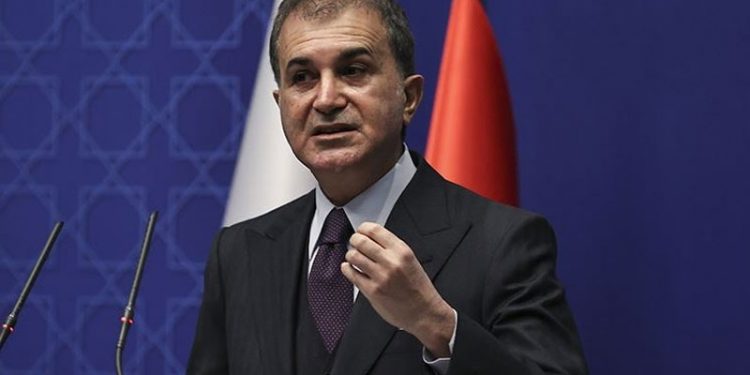 Ömer Çelik 'asgari ücret' sorusunu geçiştirdi