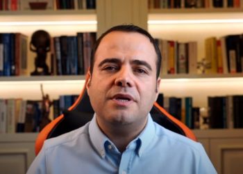 Özgür Demirtaş'tan Saray'a üç mesaj: İnadın sonucu 'çılgın' enflasyon