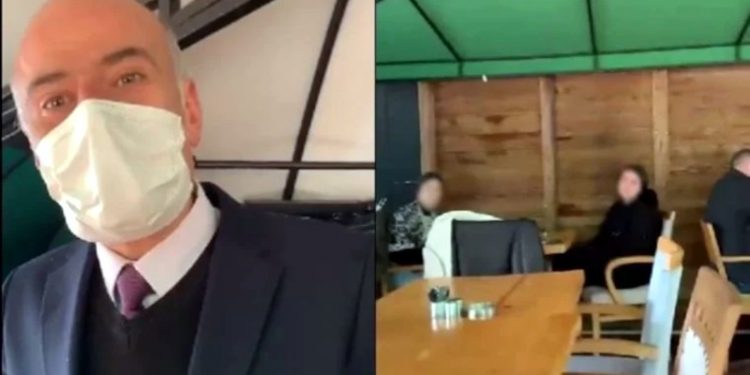 Üsküdar'da kafe sahibinden çifte 'fazla yakınlaşmayın' uyarısı