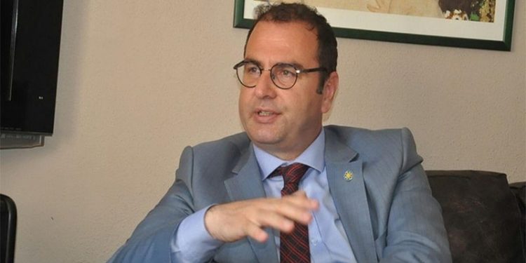 İYİ Partili Uz: Biz ‘Tayyip Erdoğan’ın karşısına yine bir ‘Tayyip Erdoğan’ aramıyoruz