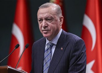 İddia: 20 yıldır iktidarda olan Erdoğan’a AKP’li milletvekilleri ‘bürokrasi’yi şikayet etti