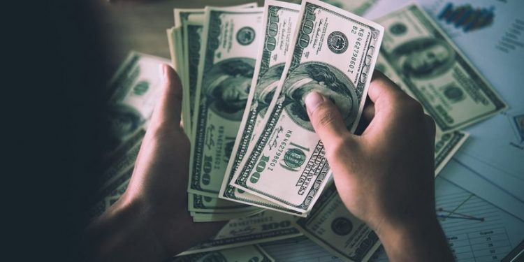 İki ekonomistten 'ortak' dolar tahmini: 'Böyle devam ederse yakında 30 lira olacak!'