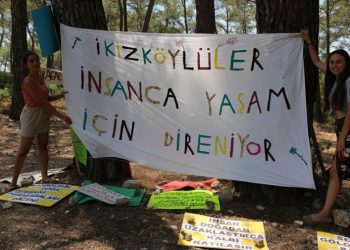 İkizköy’de zeytin ağaçlarının sökülmesine engel olmak isteyenlere müdahale