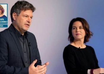 İktidarda olmak Yeşiller'i değiştirdi: Pasifist parti ilkeleri terk ediliyor