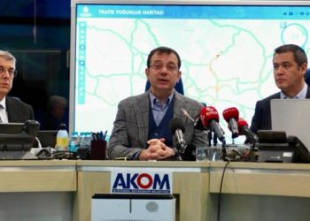 İmamoğlu: &Ccedil;ok zaruri olmadık&ccedil;a vatandaşlarımız trafiğe &ccedil;ıkmasınlar