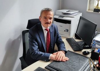 İmamın Gençlik ve Spor Müdürü olarak atanmasına tepki: Beden eğitimi mezunu da gitsin camide imam olsun