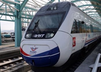 İngiltere, Ankara-İzmir hızlı tren projesine 2.1 milyar euro kredi sağlayacak
