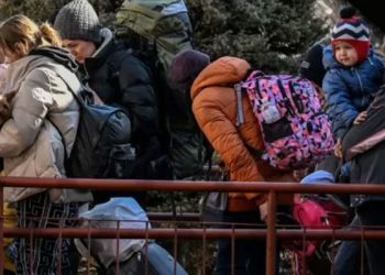 İngiltere'de Ukraynalı mültecilere evlerini açanlara ayda 350 sterlin verilecek