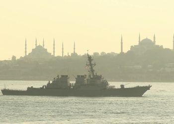 İstanbul Boğazı’nda mayın tespit edildi