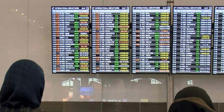 İstanbul ve Sabiha Gökçen Havalimanı'ndan yapılacak bazı uçuşlar hava koşulları nedeniyle iptal edildi