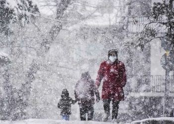 İstanbul'da eğitime 21 Mart'a kadar 'kar yağışı' arası verildi
