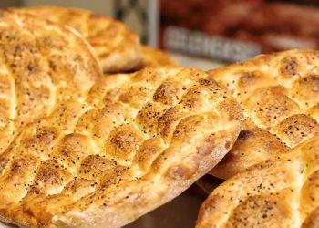 İstanbul’da Ramazan pidesi hem küçüldü hem zamlandı