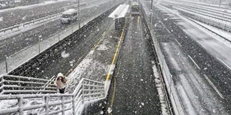 İstanbul’da kar etkisini sürdürüyor