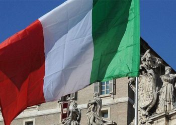 İtalya'da Rus milyarder Mordaşov'un 65 milyon euroluk yatına el konuldu