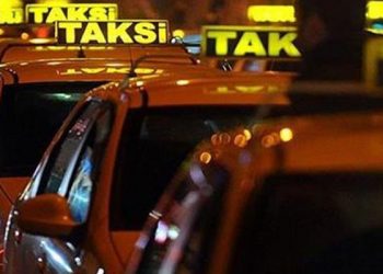 İzmir'de taksi ücretlerine 3 ayda ikinci zam