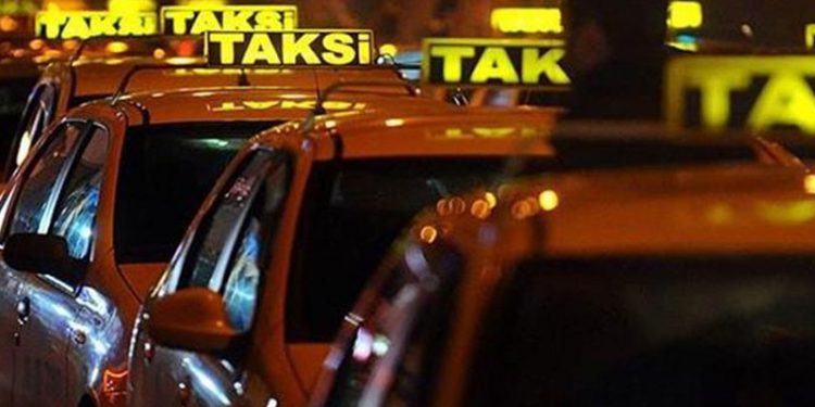 İzmir'de taksi ücretlerine 3 ayda ikinci zam