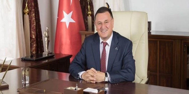 İçişleri Bakanlığı'ndan Hatay Belediye Başkanı hakkında suç duyurusu