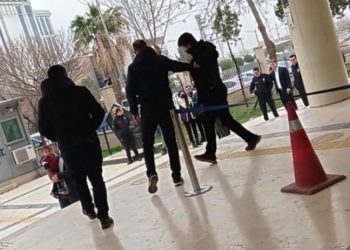 Şenyaşar ailesine polis müdahalesi: Yukarıdan talimat var, çıkacaksın