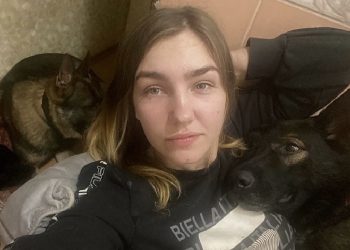 ‘Yaşadığım kentin bombalanma videolarına rağmen Moskova’da yaşayan annem bana inanmadı’