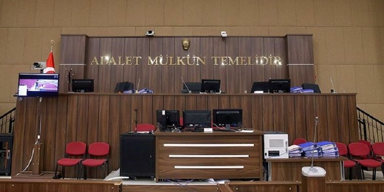 “Amirallerin Montrö bildirisi” davasının görülmesine başlandı