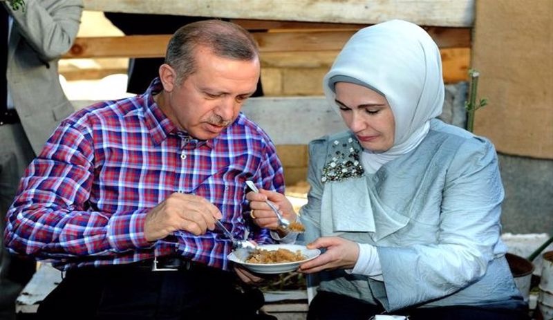 Ülke açlıkla boğuşuyor, Emine Erdoğan en sevdikleri yemekleri anlatıyor