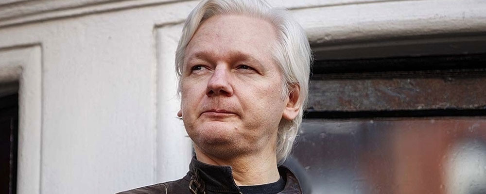 İngiltere'de mahkeme Assange'ın ABD'ye iade edilmesine karar verdi