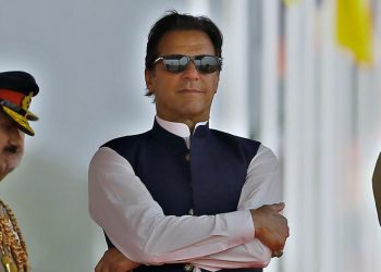 Pakistan’da Başbakan İmran Han hükümeti güvensizlik oylamasında düştü