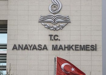 CHP’den Seçim Kanunu’na itiraz: “Seçim kurullarında kendi insanlarını görevlendirmek istiyorlar”