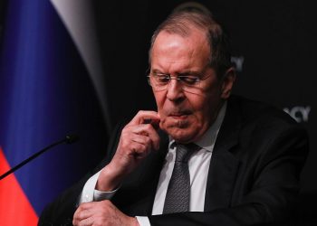 Lavrov: Ukrayna, İstanbul’da belirlenen hükümlerden sapan bir anlaşma taslağı sundu