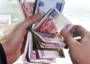 Körfez ülkeleri döviz kuru krizindeki Mısır’a 22 milyar dolar para aktarma sözü verdi