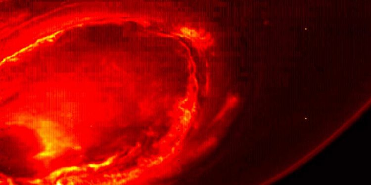 Bilim insanları Jüpiter’in 9 katı büyüklüğünde hala oluşum aşamasında bir gezegen keşfetti