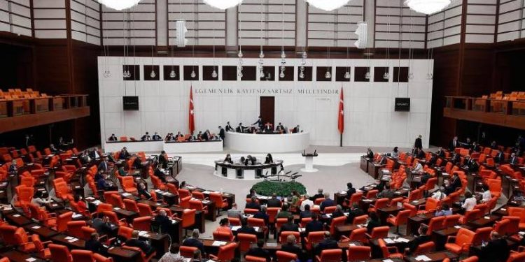 12 dokunulmazlık dosyası Meclis’te