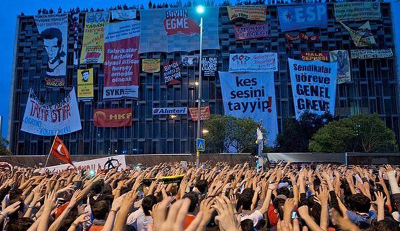 198 edebiyatçıdan ortak 'Gezi' açıklaması:  Oradaydık, hâlâ oradayız