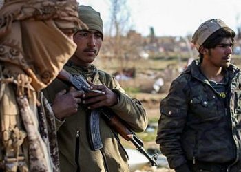 ABD destekli Suriye Demokratik Güçleri, Esad kontrolündeki iki şehri kuşattı