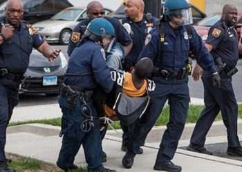 ABD'de polis şiddeti her gün 3 kişiyi öldürülüyor