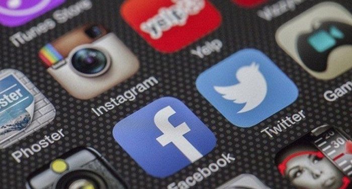 AKP, muhalefetin sesini kısacak ‘dezenformasyon yasası’ çalışmalarını hızlandırdı