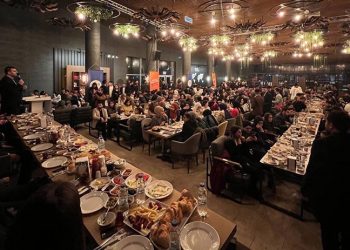 AKP'li Durgut: Ne var orada? Gençler toplanmış sahur yapıyor