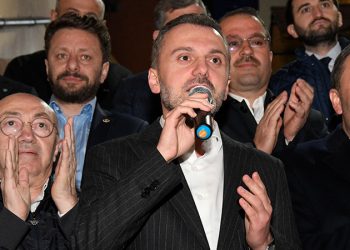 AKP'li Kandemir: Gıda maddelerinde yaşadığı darlığı görüyoruz, farkındayız ama bunlar bizden kaynaklanmıyor